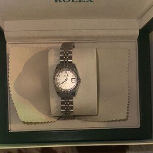 Rolex Datejust 28mm-Jubilee Link with Fluted Bezel-NEEDS REPAIR
